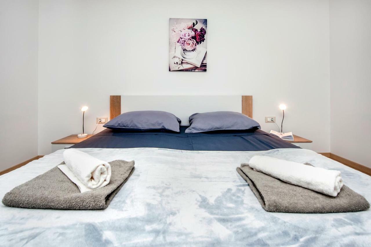 Apartman Sonata ロヴィニ エクステリア 写真