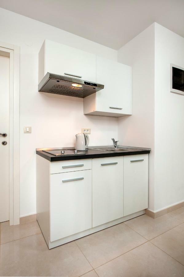 Apartman Sonata ロヴィニ エクステリア 写真